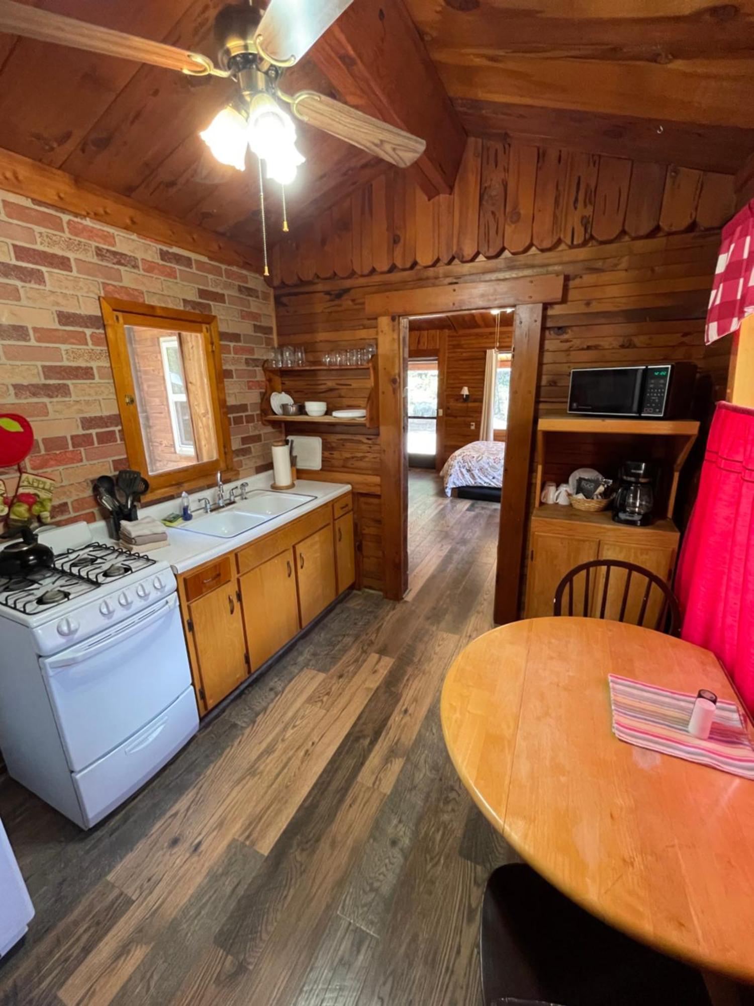 Sierra Sky Lodge Sloat Eksteriør bilde